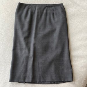 Theory grey skirt. Size 0
